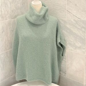 PULL PONCHO MOHAIR ET LAINE MODELE Paris NAIS